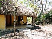 Cabañas con hamacas, Cabañas Calakmul, Reserva Biósfera Calakmul, Conhuas, Campeche